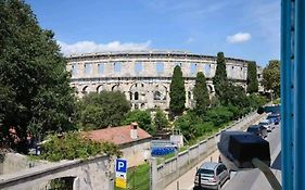 Colloseum View From The Apartment